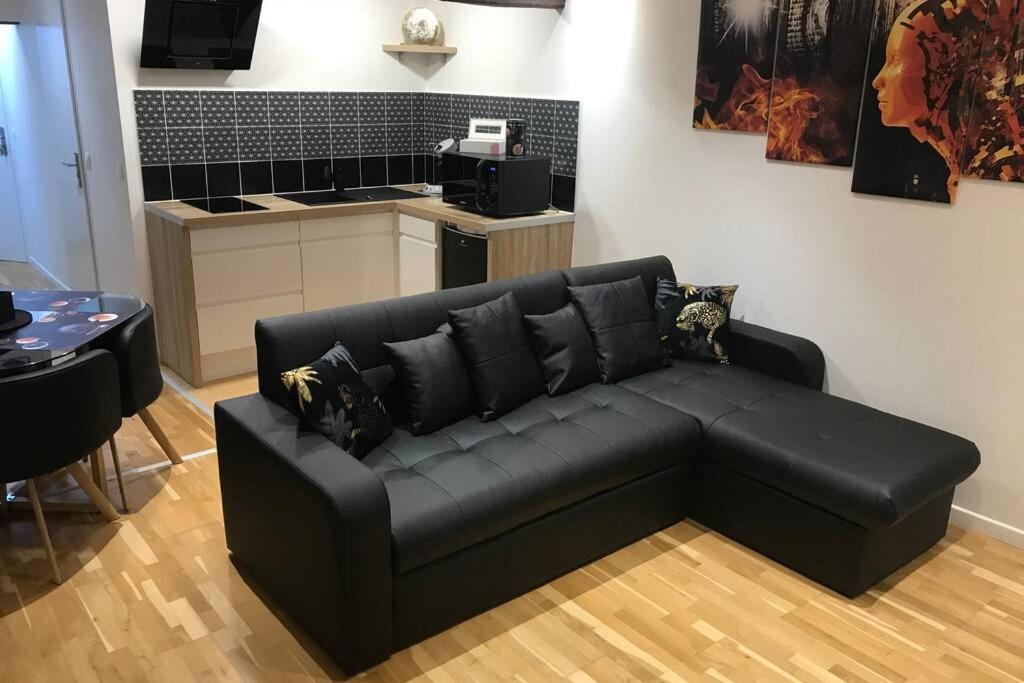 L Alyse Appartement Charleville-Mézières Buitenkant foto