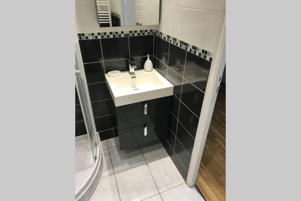 L Alyse Appartement Charleville-Mézières Buitenkant foto